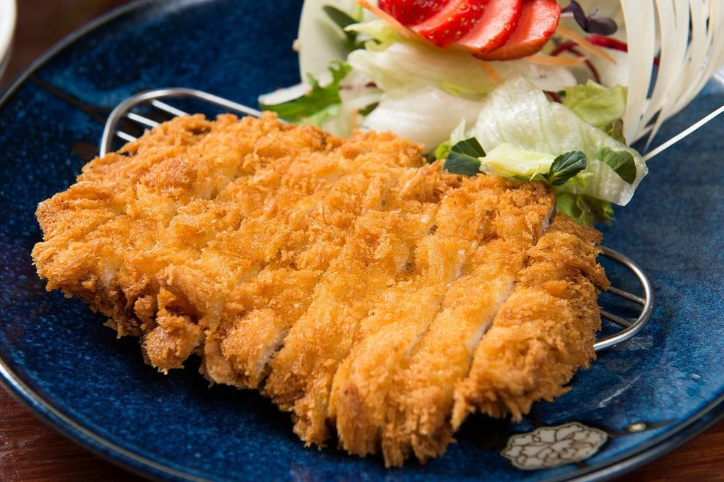 12-5. Tonkatsu de Cerdo Estilo Japonés