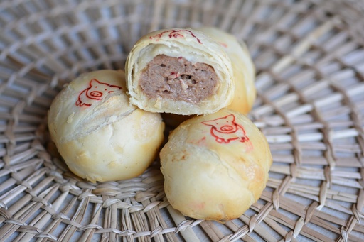 [19-2. Pastel de Luna Estilo Shanghainés con relleno de Cerdo Iberico] 19-2. Shanghai-style Mooncake with Iberian Pork Filling